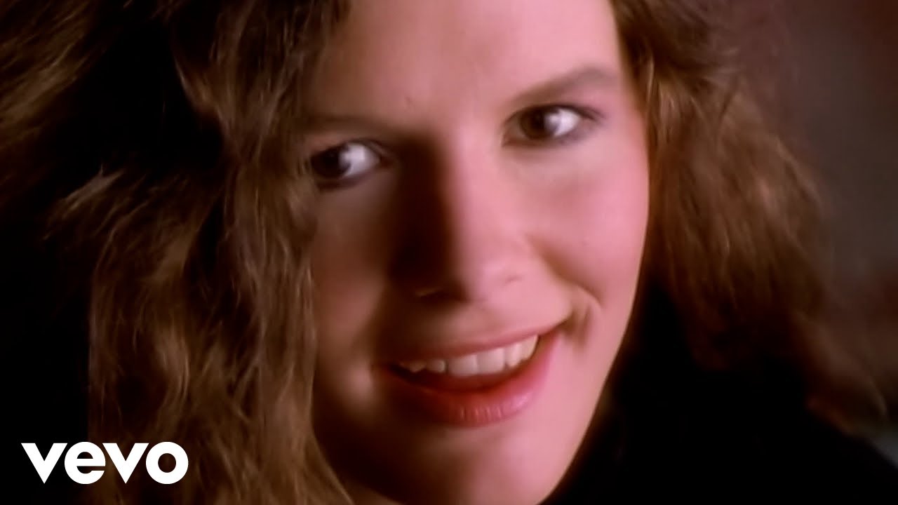 Edie Brickell