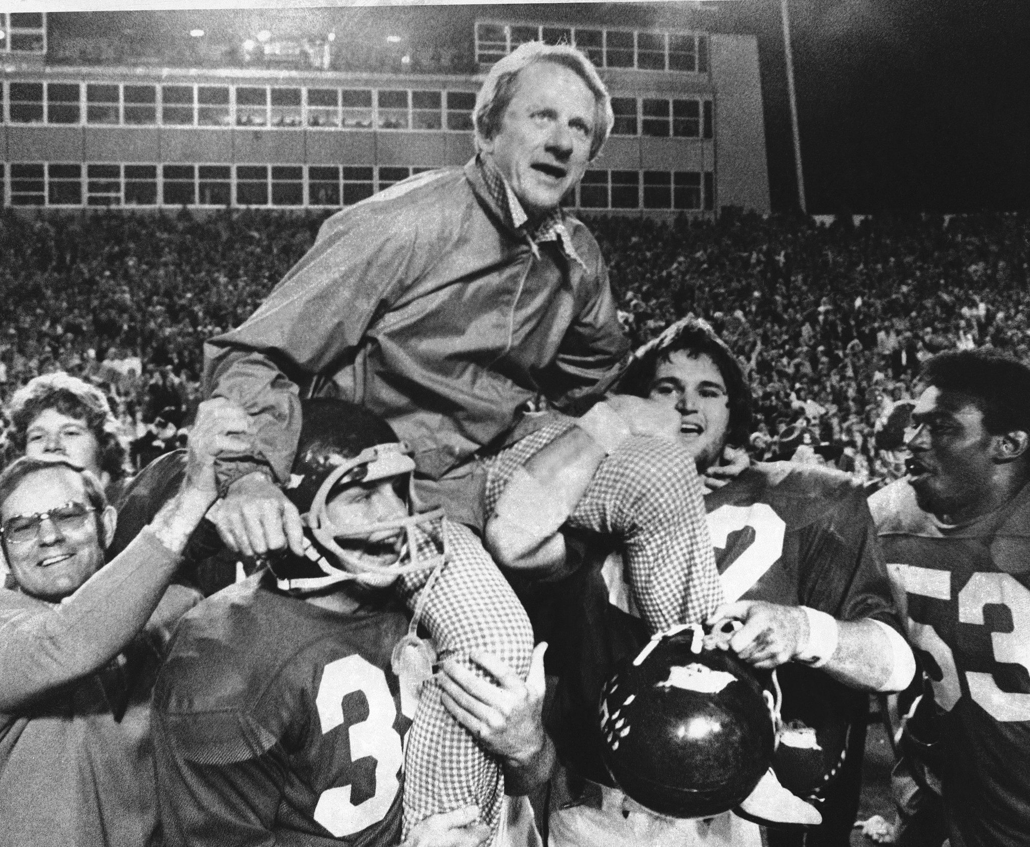 Frank Broyles