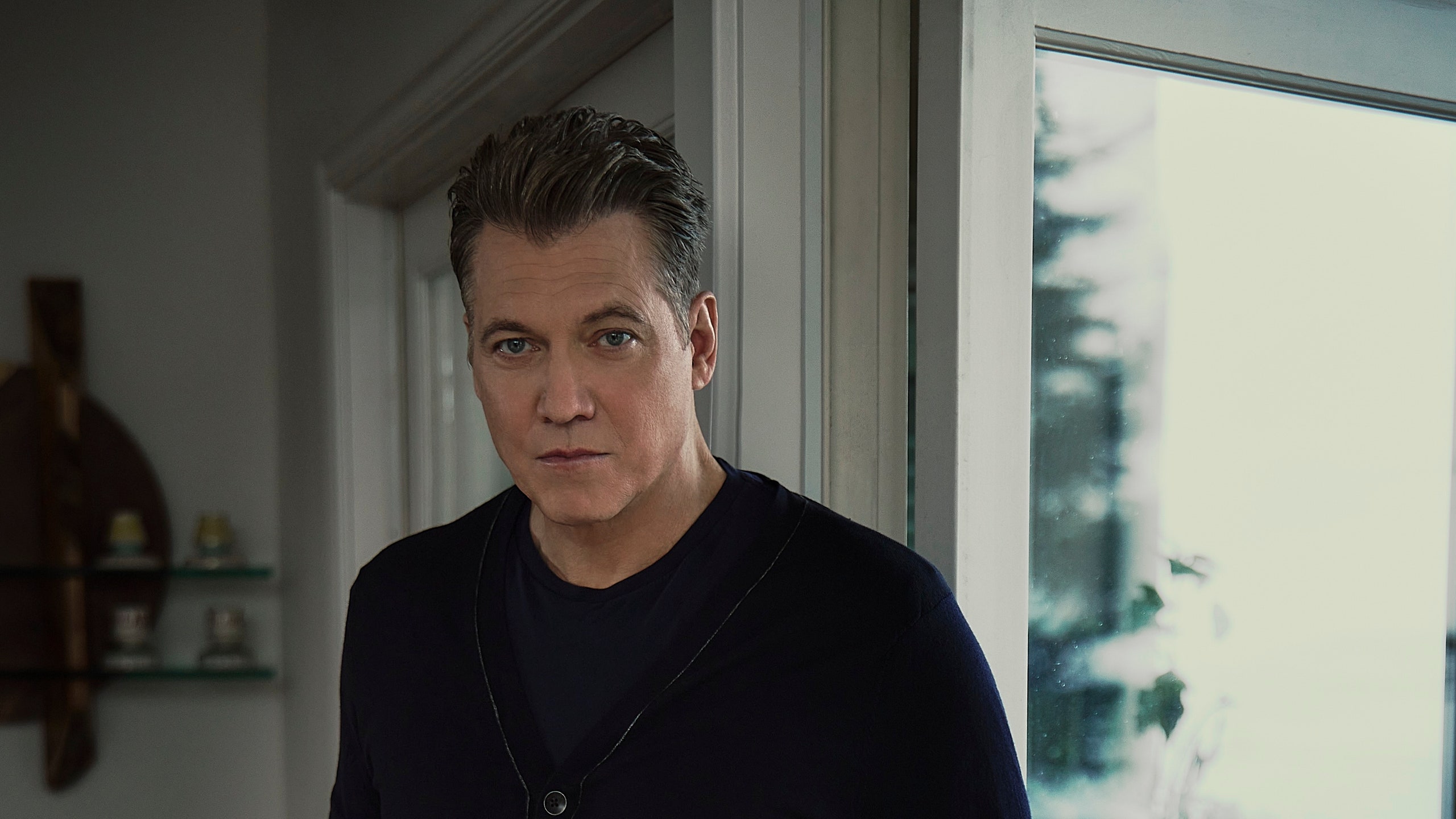 Holt McCallany