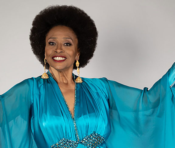 Jenifer Lewis