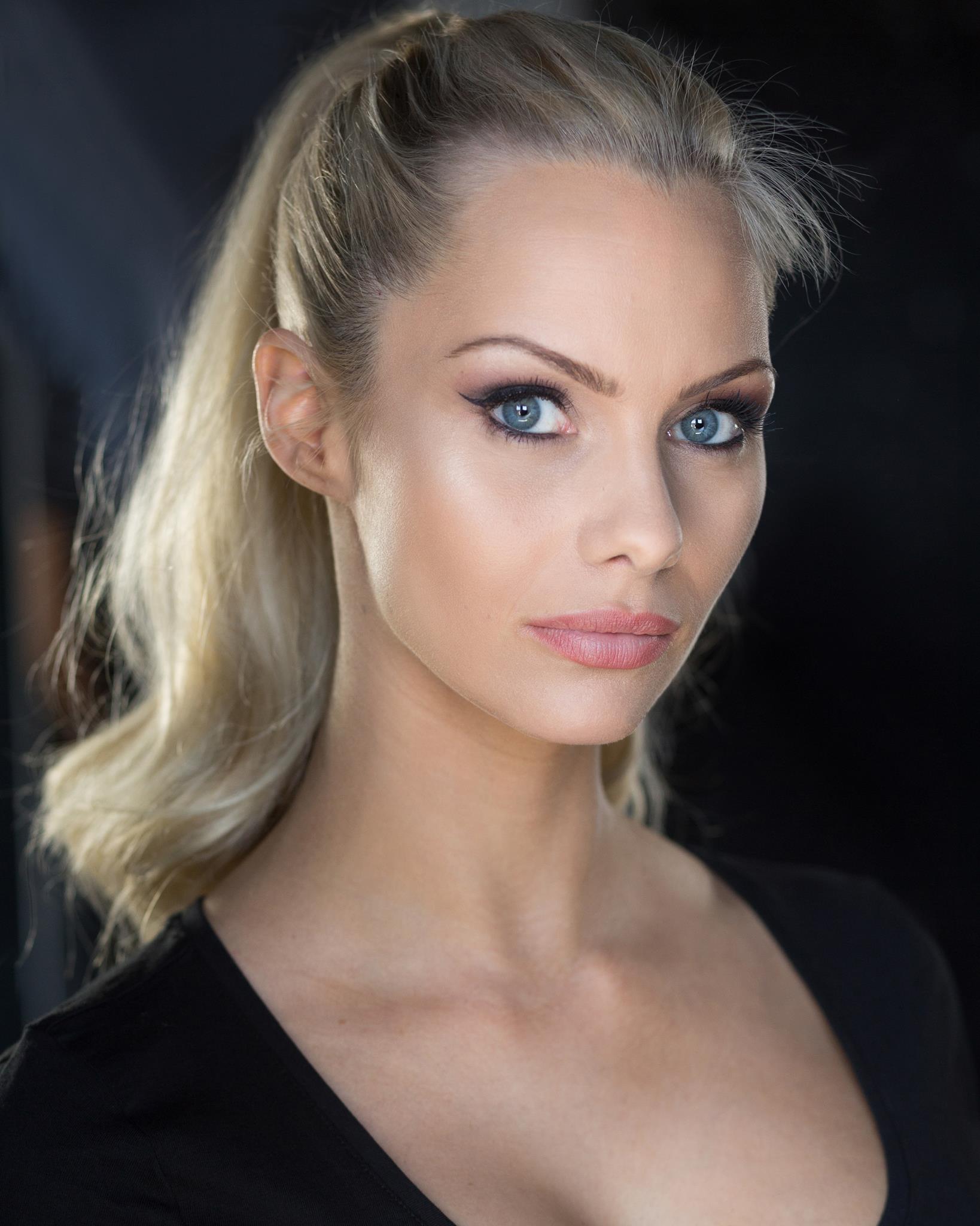 Jessica Jane Clement