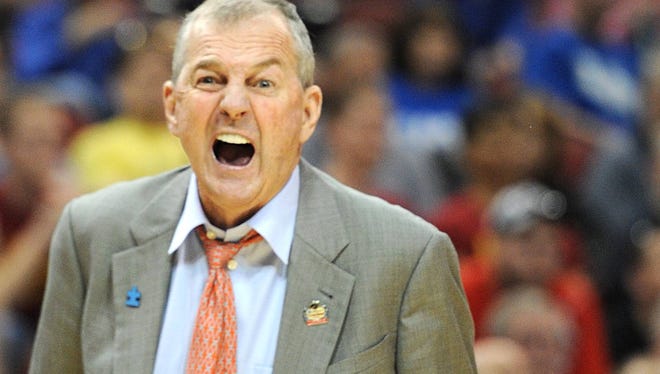 Jim Calhoun