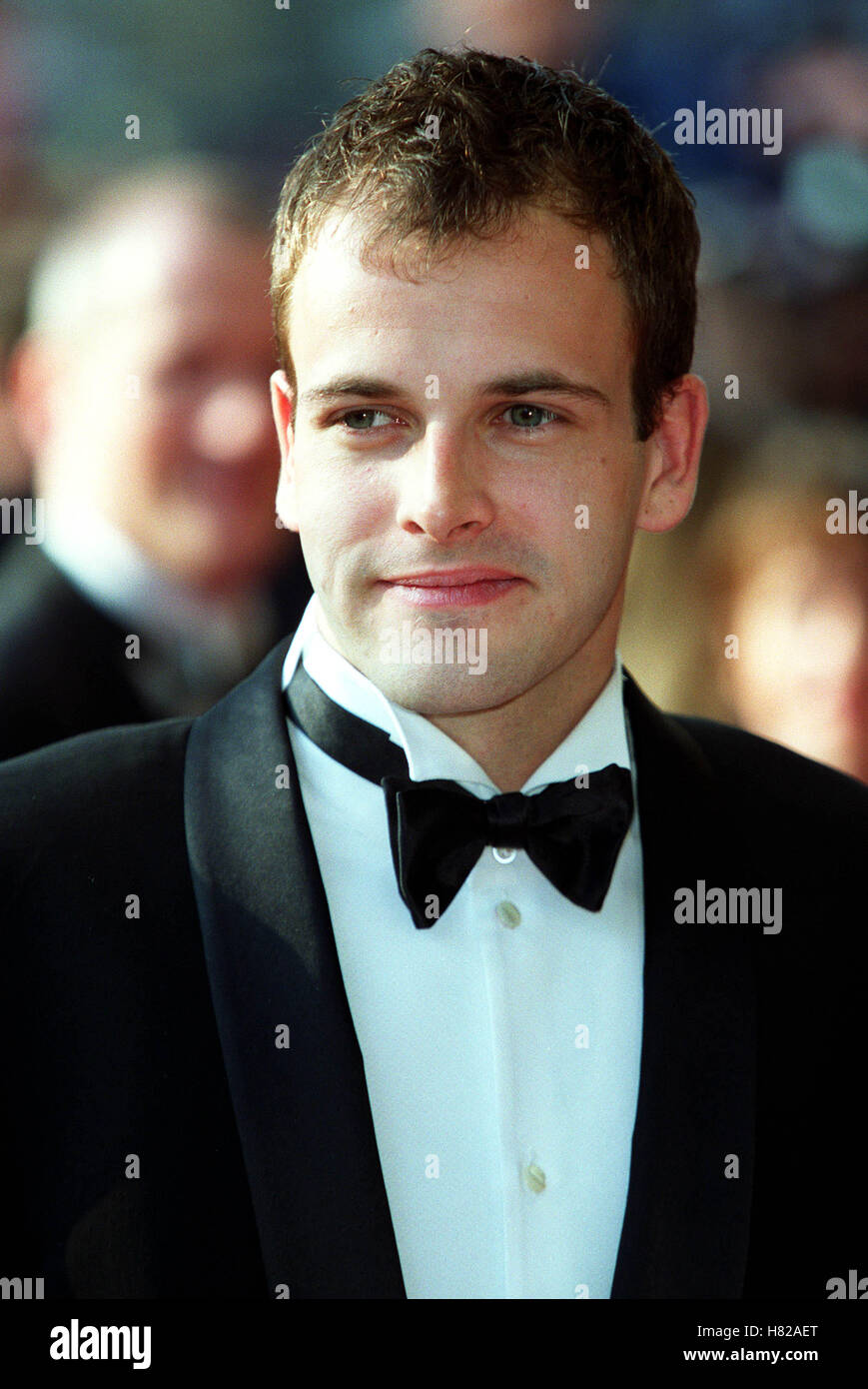 Jonny Lee Miller