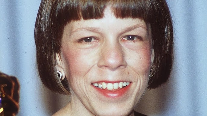 Linda Hunt
