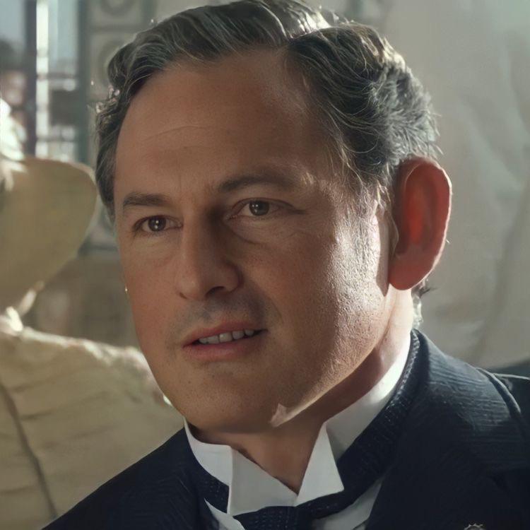 Victor Garber