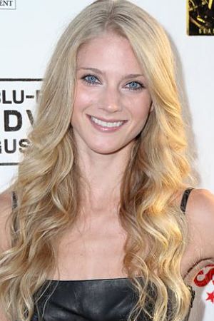 Winter Ave Zoli