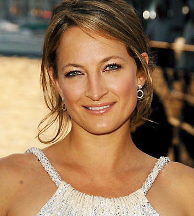 Zoë Bell